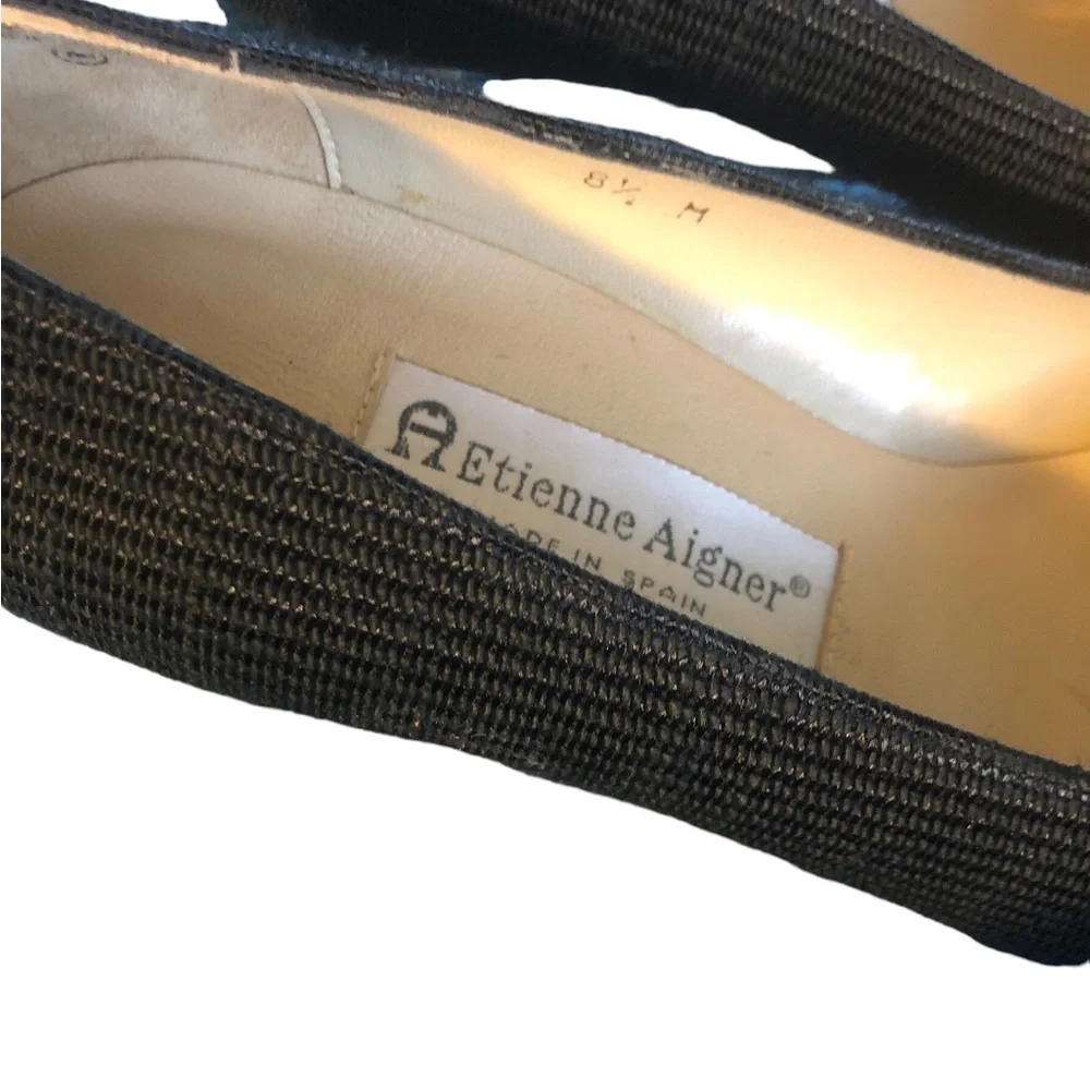 Etienne Aigner Strada Tailored Patent Leather Cap Toe Pump 8.5M Classic Core
